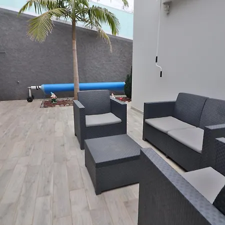 Castro * Estreito Da Calheta