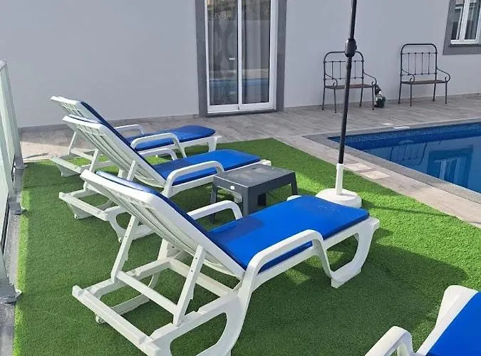 Castro Villa *