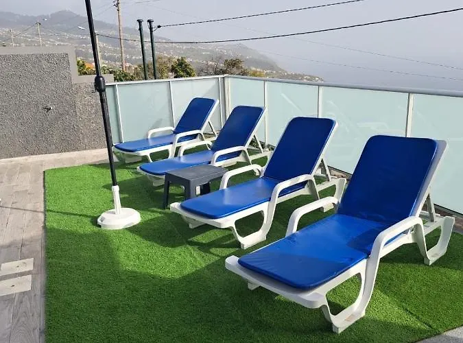 Castro Estreito Da Calheta