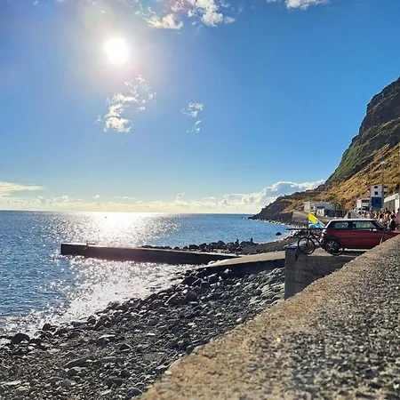 Castro Villa Estreito Da Calheta