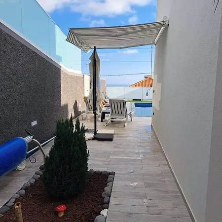 Castro Estreito Da Calheta