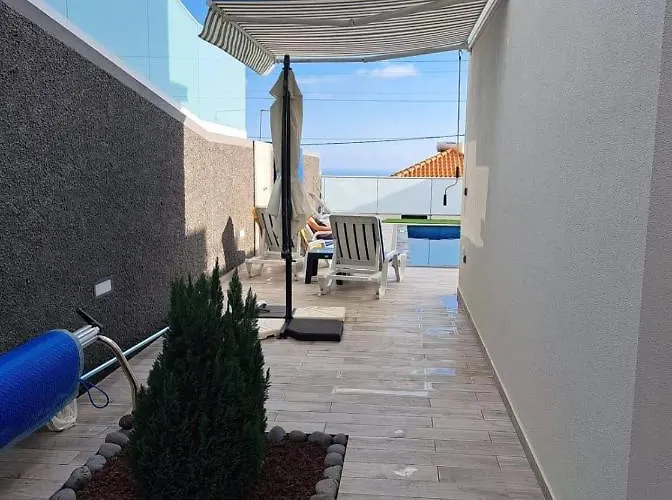 Castro Estreito Da Calheta